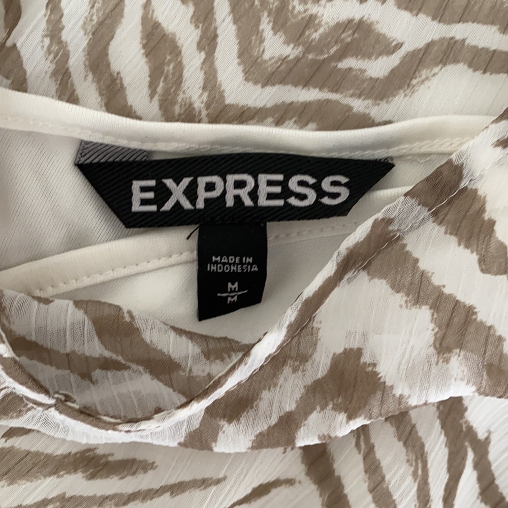Express blouse - Picture 2 of 2